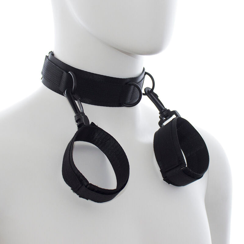 OHMAMA FETISH - NYLON HANDBOEIEN EN KRAAG