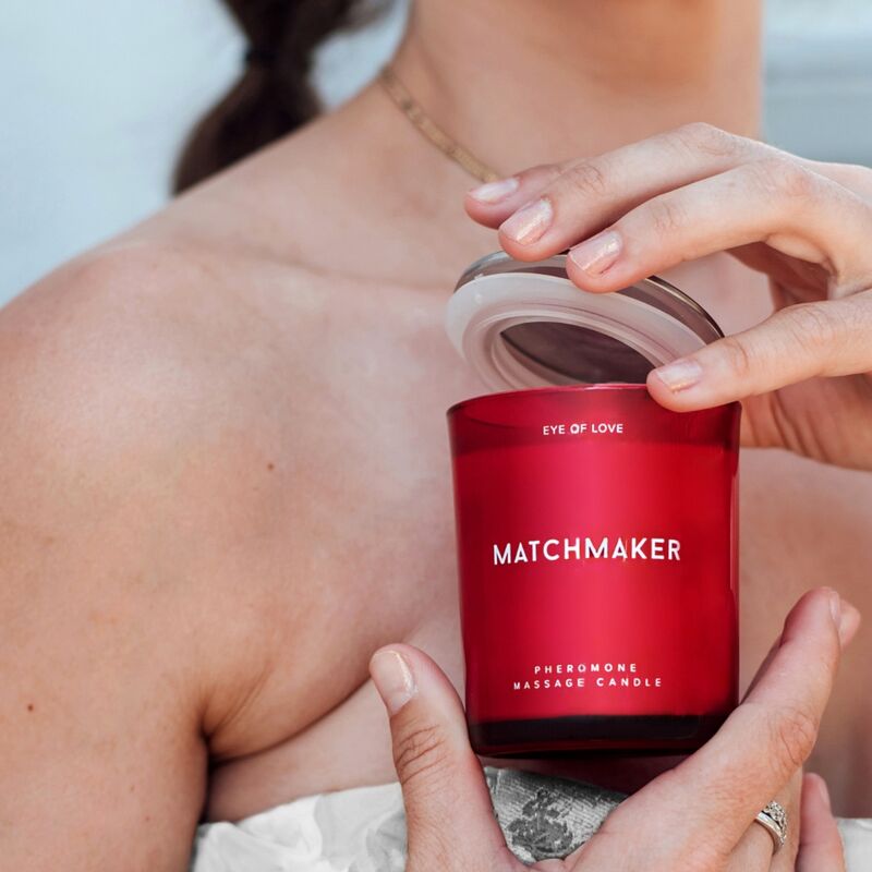 OOG VAN LIEFDE - MATCHMAKER RODE DIAMANTEN MASSAGEKAARS VOOR HAAR 150 ML