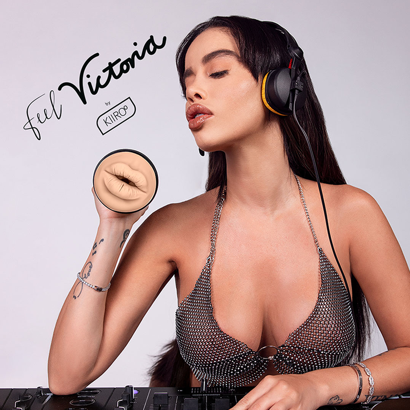 KIIROO - VOEL VICTORIA JUNE BOCA 