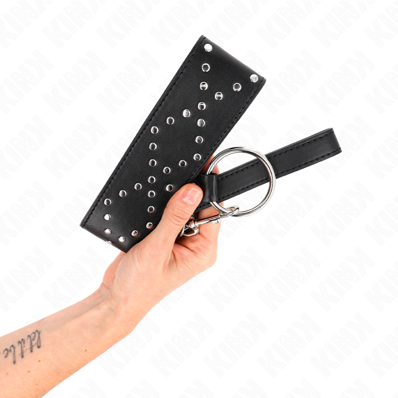 KINK - HALSBAND MET 65 CM BAND MET ZILVEREN STUDS MODEL 3 VERSTELBAAR 36-43 CM X 5 CM