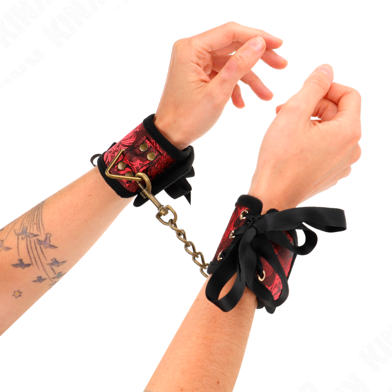 KINK - POLSBANDJES SCANDAL DESIGN ROOD-ZWART STRIK DETAIL 24,5 CM X 6,5 CM
