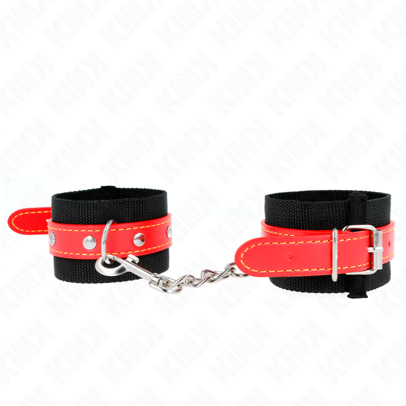 KINK - ZWARTE NYLON POLSBANDJES MET VERSTELBARE RODE KUNSTLEDEREN BAND 19-24 CM X 5,5 CM