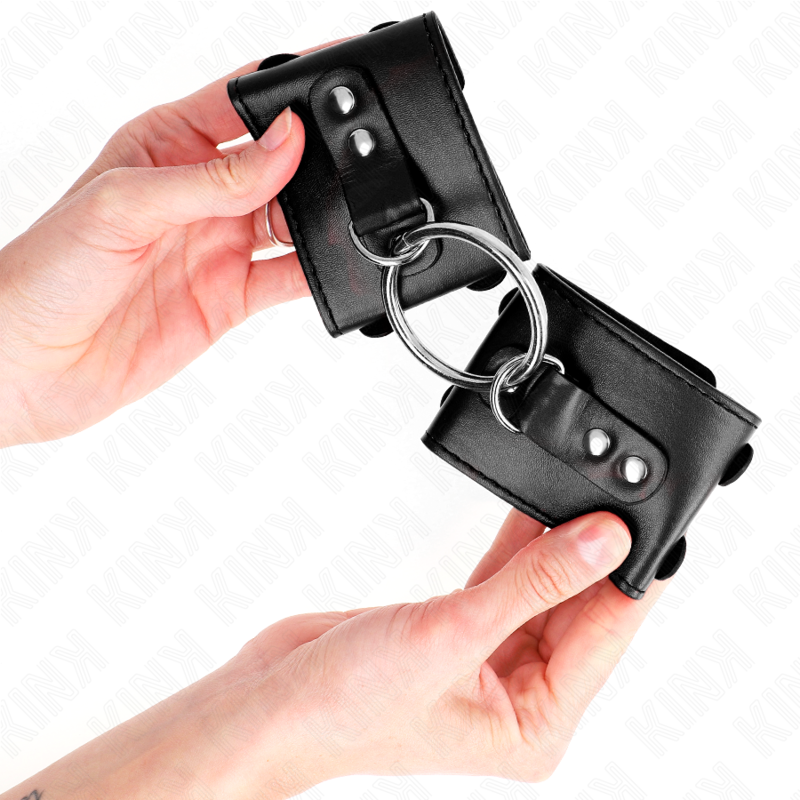 KINK - Vaste polsbandjes met ring en studs, zwart, verstelbaar, 17-22 cm x 6,5 cm