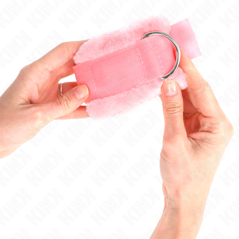 KINK - VERSTELBARE ROZE GEVOERDE POLSBANDJES 17-31 CM X 7 CM