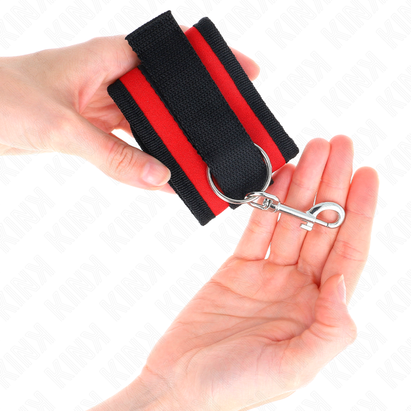 KINK - ROOD-ZWARTE NYLON POLSBANDJES MODEL 2 VERSTELBAAR 18-35 CM X 6 CM