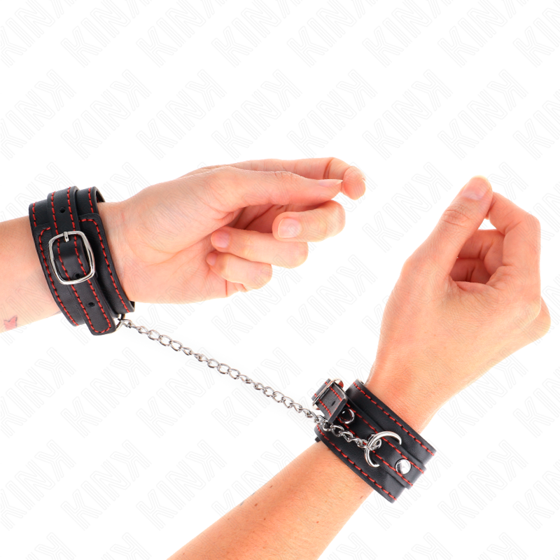 KINK - KLEINE ZWARTE POLSBANDJES MET RODE DETAILS, VERSTELBAAR 14-24 CM X 3,5 CM