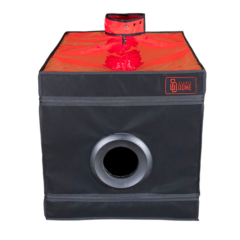 SECRET DOME - KINK CLUB LA NICHE BLACK &amp; RED BOOTH