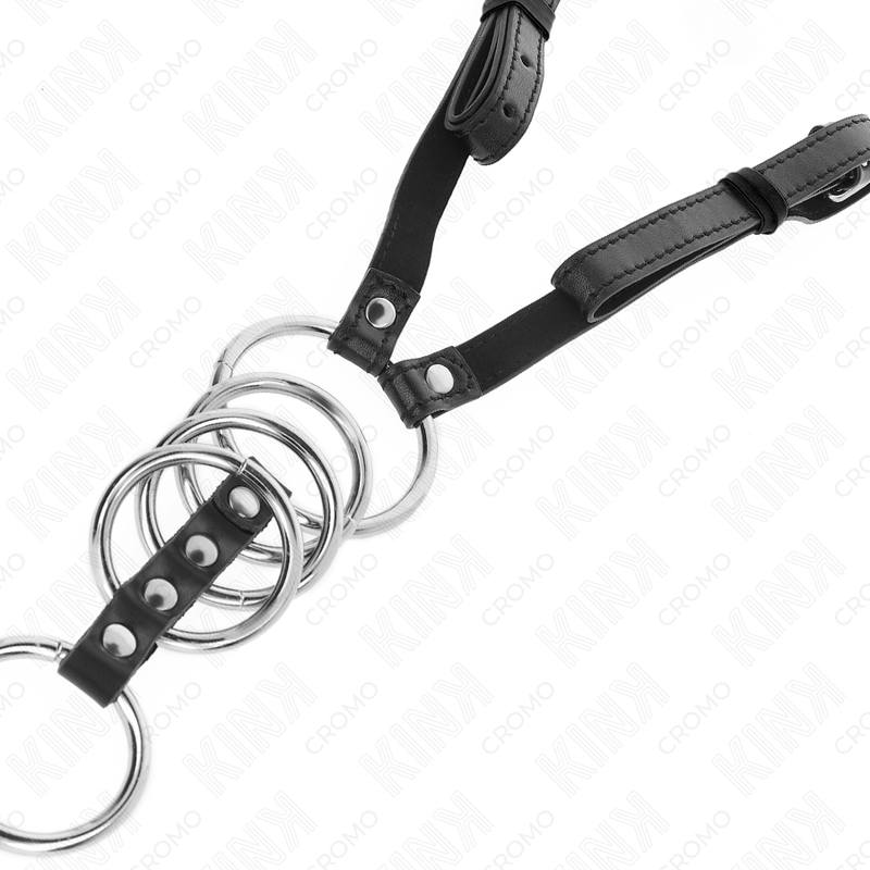 KINK - 5 PENIS RINGEN 3,8 CM TOT 5 CM METAAL MET KUNSTLEDEREN RIEM 112 CM