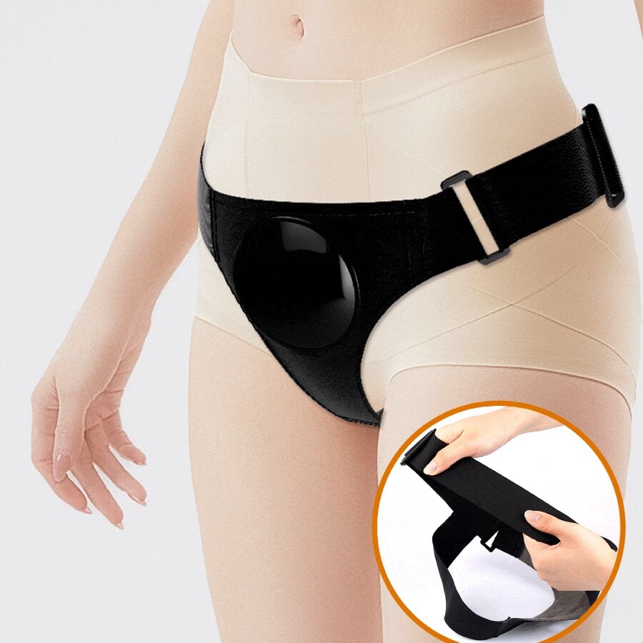 PRETTY LOVE - KYTON HARNESS UNIVERSAL BRIEFS MET SPUITENDE DILDO 19 CM MULATO