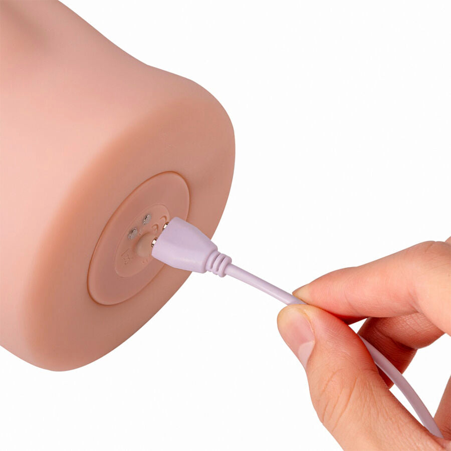 XISE - AGGIE VIBRERENDE VAGINA MASTURBATOR MET VIBRATIE