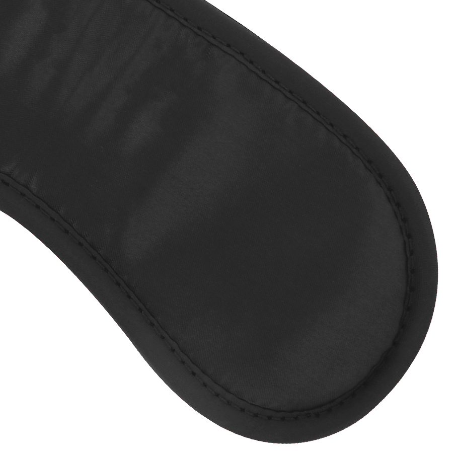 DUISTERNIS - RECHT ZWART MASKER