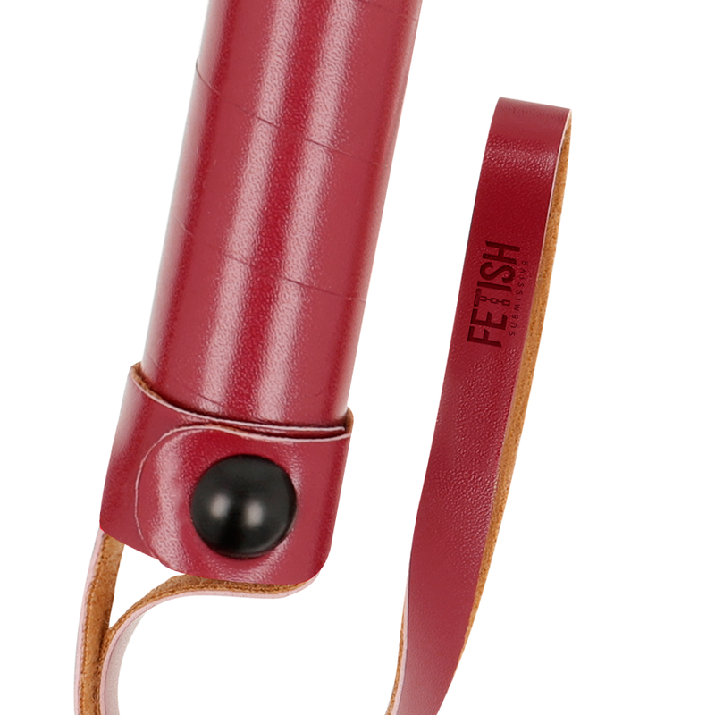 FETISH SUBMISSIVE – vegan leren zweep